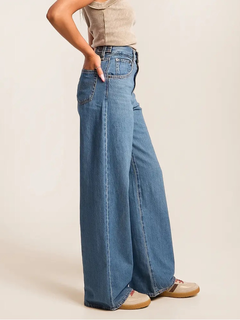 NWT Levi’s Cinch Baggy Wide Leg Jeans - Picture 2 of 15